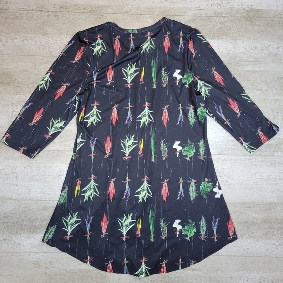 Lily by Firmiana Tunic Top 3/4 Sleeve - Picture 5 of 5